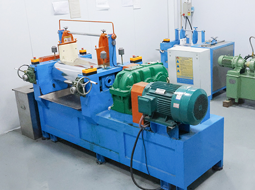 專(zhuān)業(yè)的橡膠、五金經(jīng)營(yíng)模式